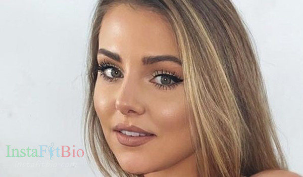 Karolina Skowerska InstaFitBio