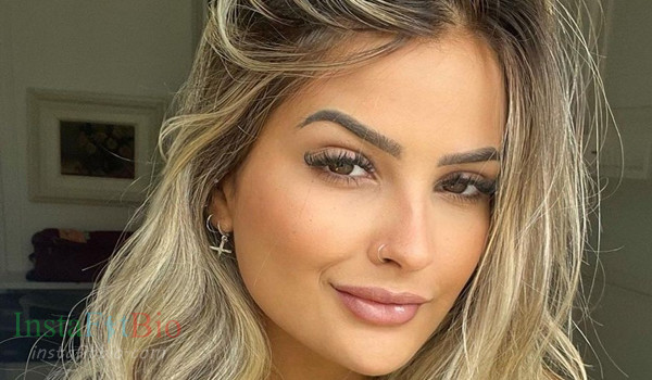 Nicolly Massariol InstaFitBio