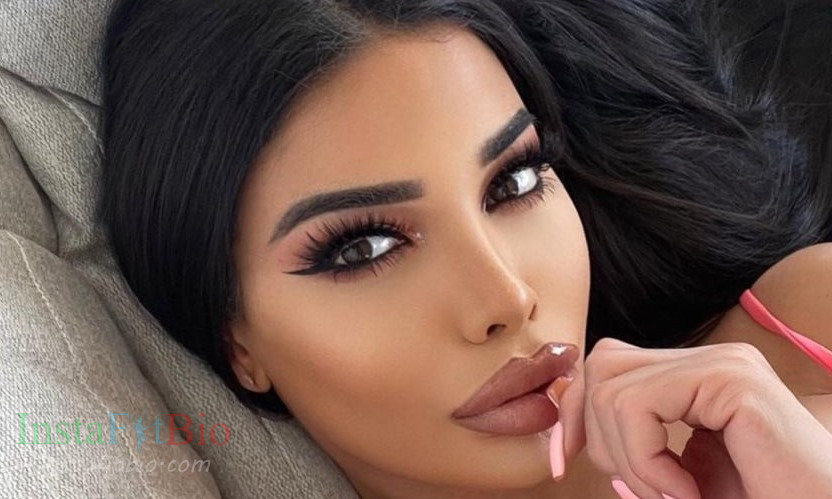 Nyla Caselli InstaFitBio