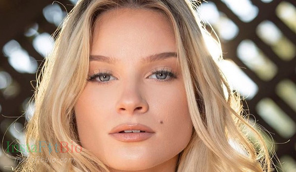 Roxy Shaw InstaFitBio