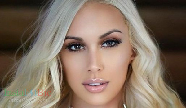 Bella Vega InstaFitBio