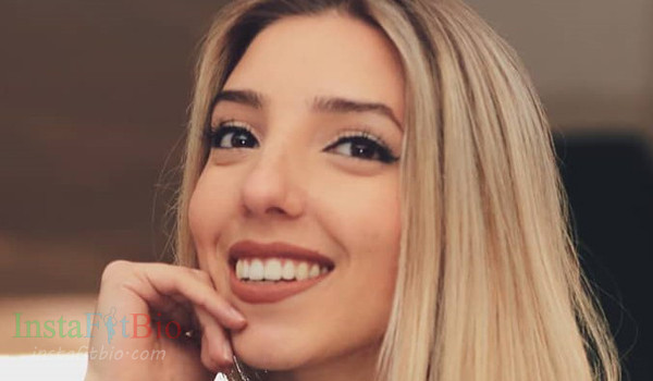 Bia Campos InstaFitBio
