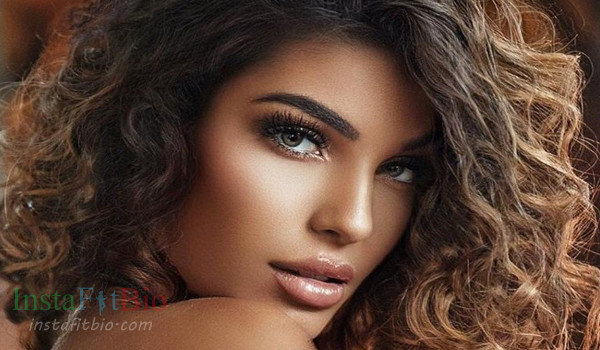 Carlie Lemcke InstaFitBio