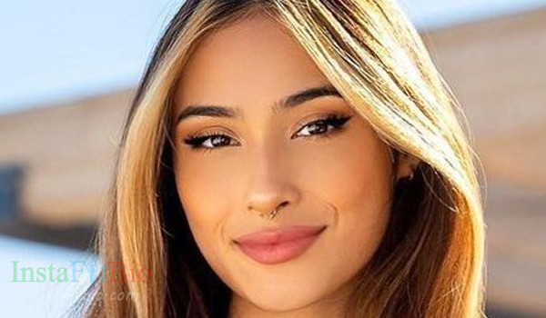 Christine Annbecker InstaFitBio