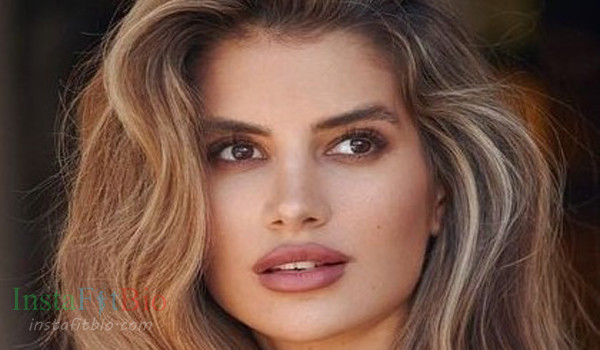 Laa Schu InstaFitBio