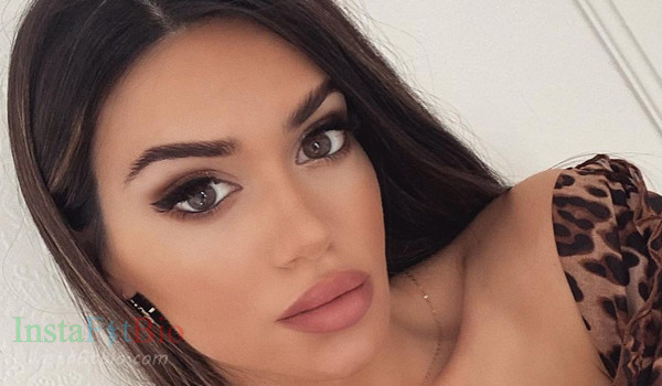 The Vesna InstaFitBio