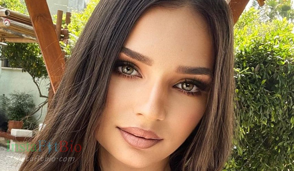 Daniela Chilari InstaFitBio