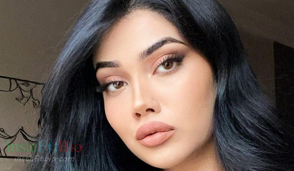 Feyza Akkan InstaFitBio