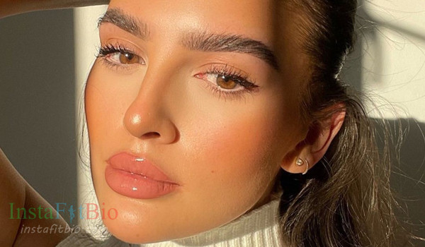 Dionne Crowe #InstaFitBio