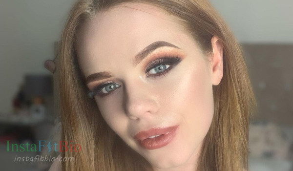 Ella Hughes #InstaFitBio