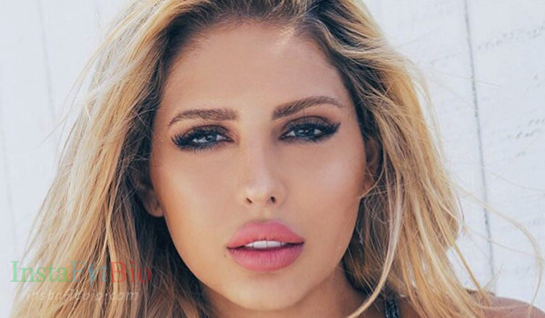 Francesca Larrain #InstaFitBio