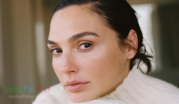 Gal Gadot #InstaFitBio
