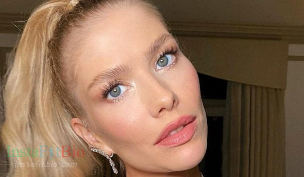 Lena Perminova #InstaFitBio