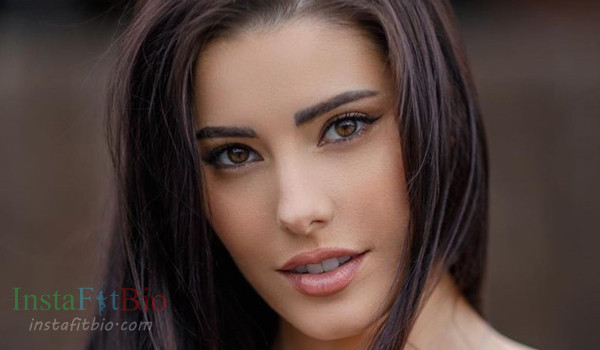 Erin Olash #InstaFitBio