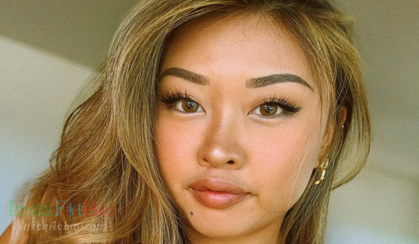 Elle Dang #InstaFitBio