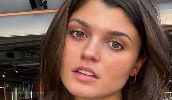 Elle Edwards #InstaFitBio