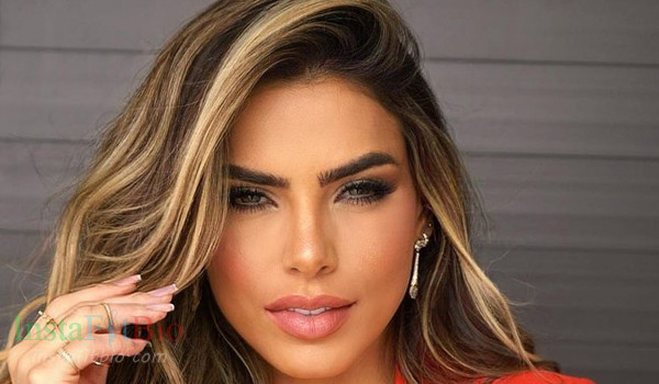 Erika Schneider #InstaFitBio