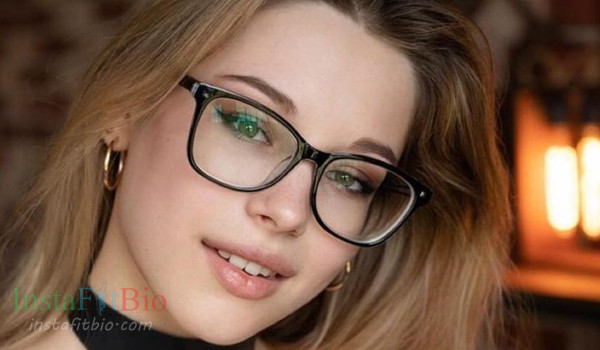 Katarina Meis #InstaFitBio