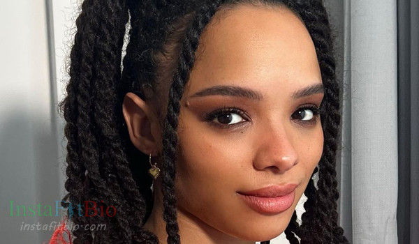 Sisi Stringer #InstaFitBio