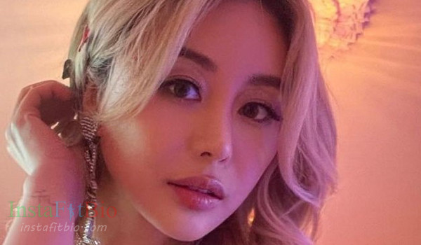 Wendy Jie Huang #InstaFitBio