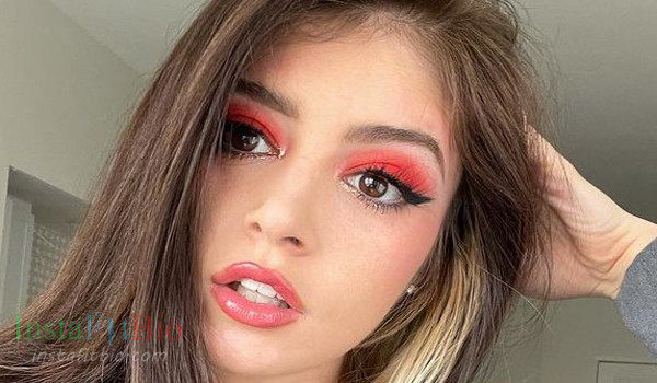 Chrissy Costanza #InstaFitBio