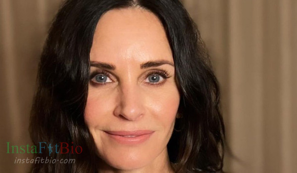 Courteney Cox #InstaFitBio