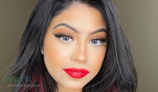 Desiree Montoya #InstaFitBio