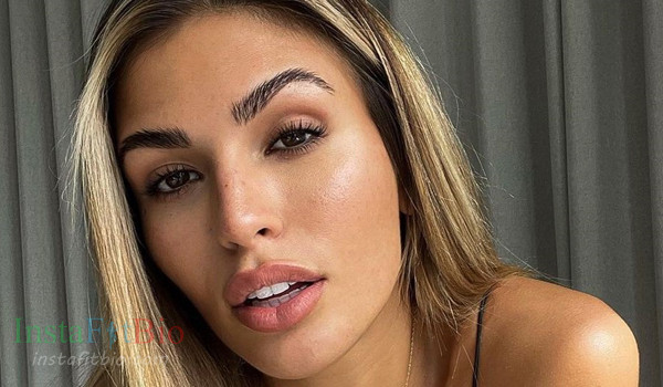 Emily Miller #InstaFitBio