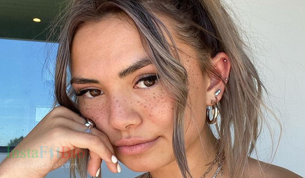 Haley Pham #InstaFitBio