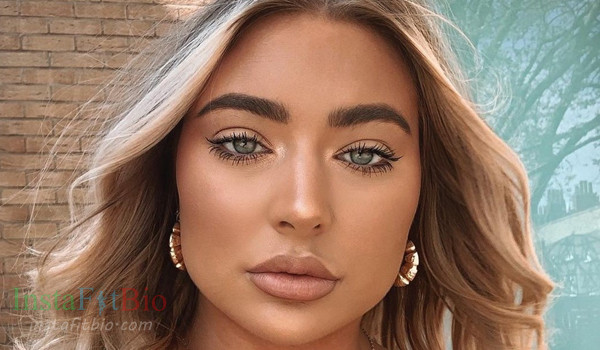 Holli Emparsons #InstaFitBio