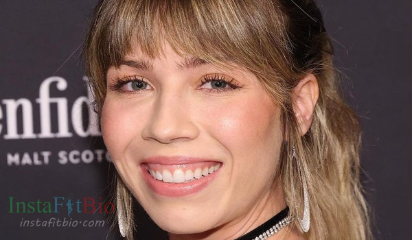 Jennette McCurdy #InstaFitBio