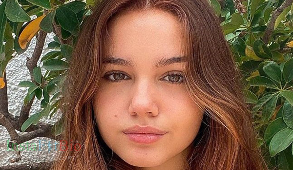 Lola Gonzalez #InstaFitBio