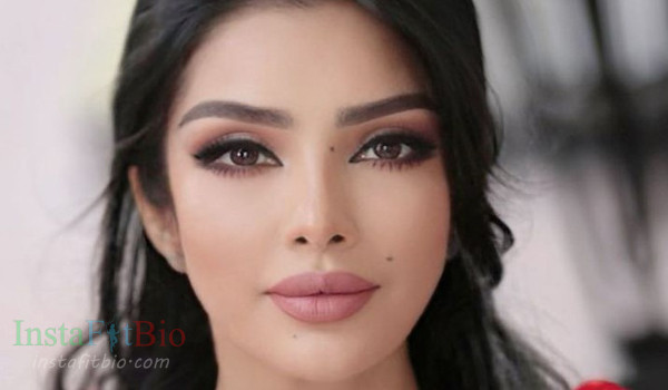 Sitora Farmonova #InstaFitBio