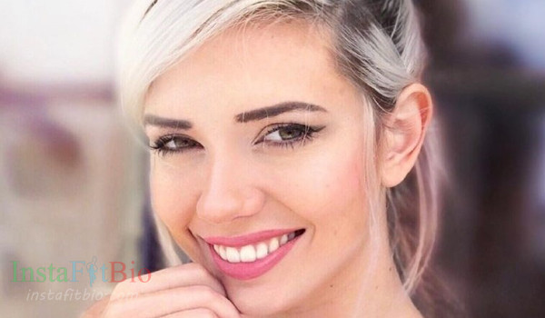 Alanah Pearce #InstaFitBio