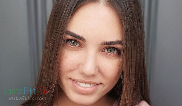 Amber Le Bon #InstaFitBio