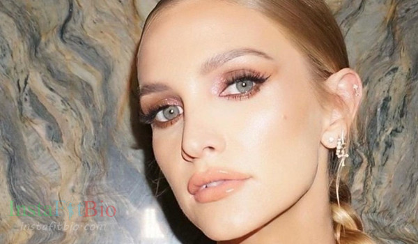 Ashlee Simpson #InstaFitBio