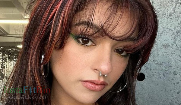 Bryana Salaz #InstaFitBio