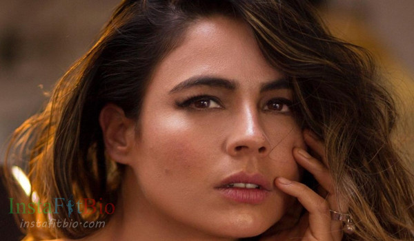 Carla Giraldo #InstaFitBio