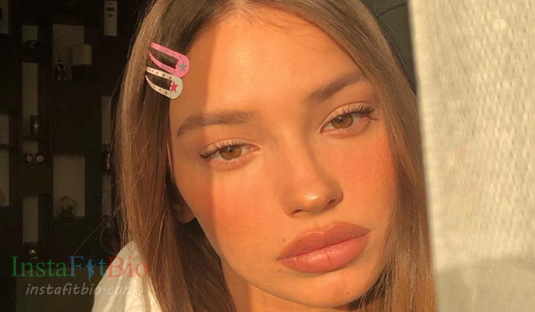 Dorina Gegici #InstaFitBio