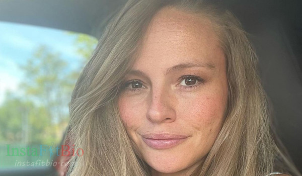 Esmeralda Moya #InstaFitBio