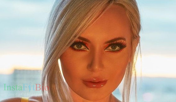 Jessica Nigri #InstaFitBio