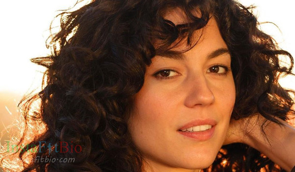 Kaylah Zander #InstaFitBio