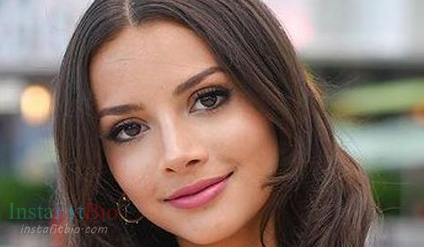 Liz Sanchez #InstaFitBio