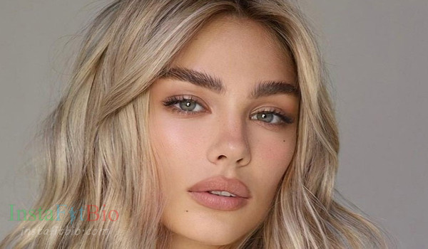 Maja Kravarusic #InstaFitBio