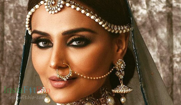 Mehreen Syed #InstaFitBio