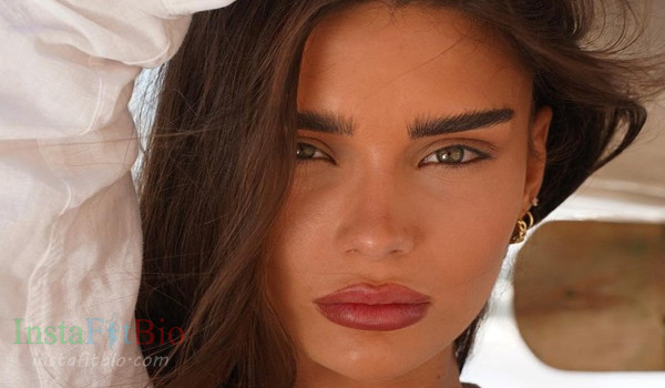 Shelly Ukolov #InstaFitBio