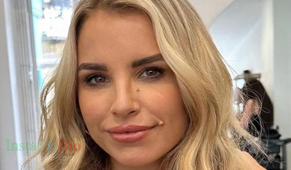 Vogue Williams #InstaFitBio