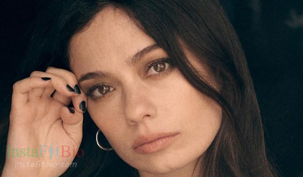 Anna Castillo #InstaFitBio