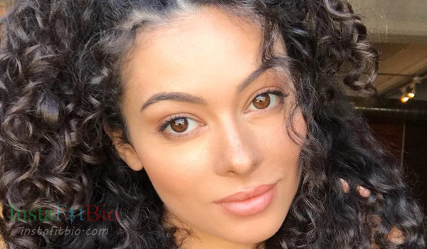 Ashley Doris #InstaFitBio