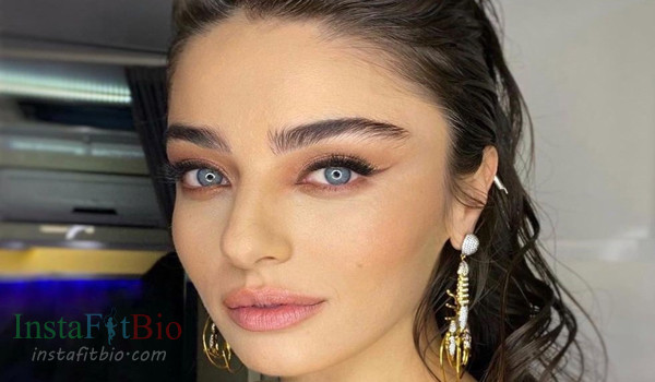 Ayca Aysin Turan #InstaFitBio